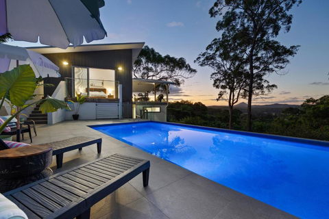 Hinterland Dreamers Poolside Retreat - VIC Tourism 0