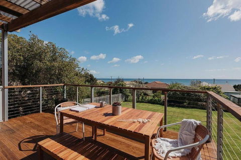 House On Hampson - VIC Tourism 1
