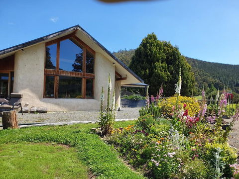 Huon Valley Retreat In Nicholls Rivulet - VIC Tourism 1