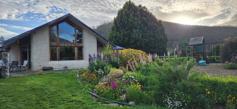 Huon Valley Retreat In Nicholls Rivulet - VIC Tourism 2