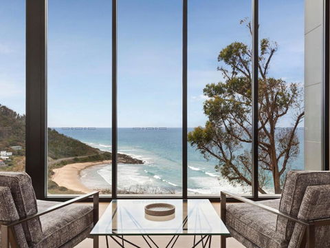 Iluka Blue - VIC Tourism 0