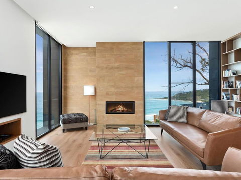 Iluka Blue - VIC Tourism 3