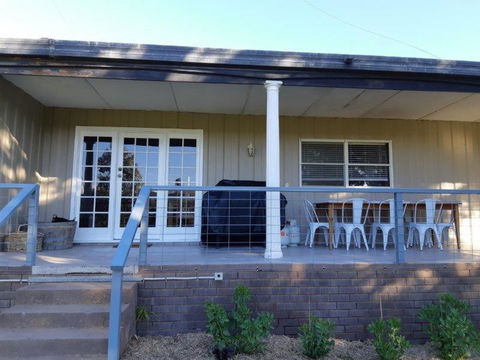 Indigo Vineyard Farmstay - VIC Tourism 3
