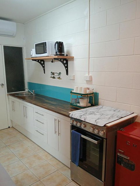 Innisfail Riverfront Motel - VIC Tourism 2