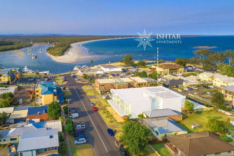 Ishtar Apartment 4- Best Water Views - VIC Tourism 2