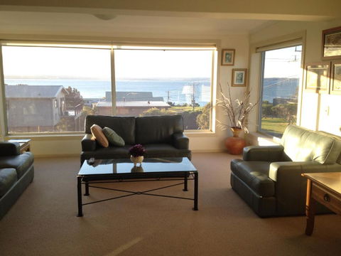 Island Getaway - VIC Tourism 3