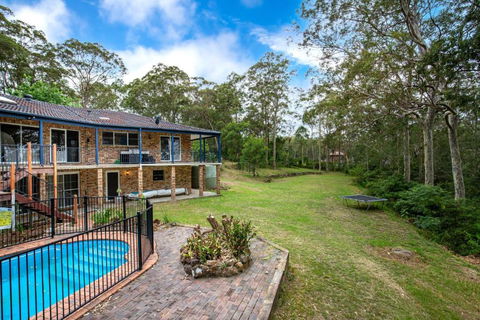 Island Retreat Pet Friendly Waterfront - VIC Tourism 0