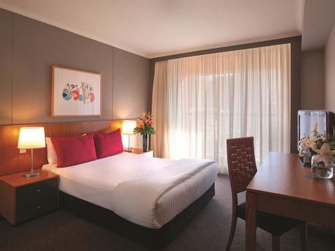 Adina Apartment Hotel Sydney Town Hall - VIC Tourism 2