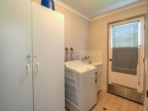 Affordable Holiday Home - VIC Tourism 2