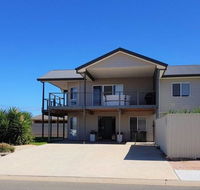 Agape Holiday Home - VIC Tourism