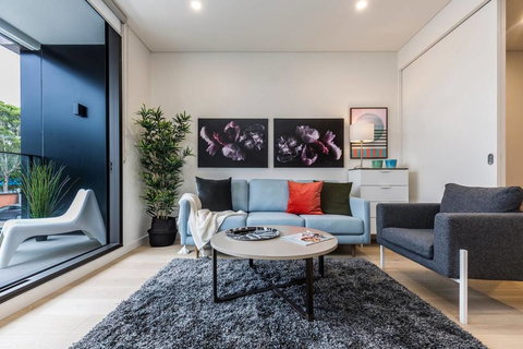Air Conditioned One Bedroom With Pool Close To CBD - VIC Tourism 0