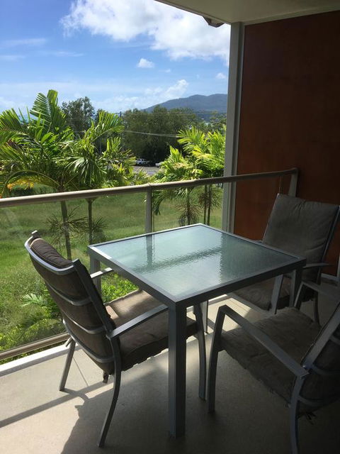 Airlie Central Apartments - VIC Tourism 1