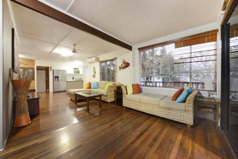 Airlie Getaway - Airlie Beach - VIC Tourism 3