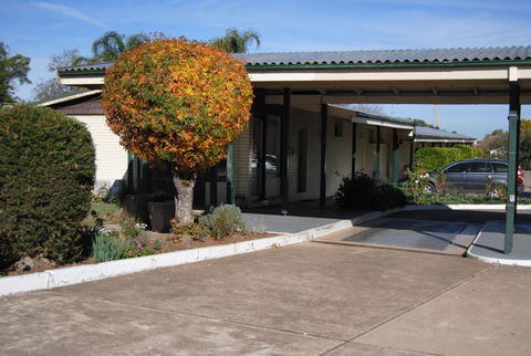 Airlie House Motor Inn - VIC Tourism 2