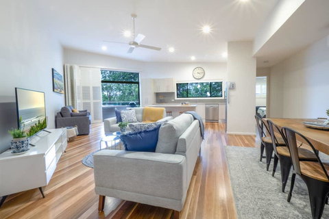 Ait Shona - Happy Place. Apt 10 Haven On The Park - VIC Tourism 0