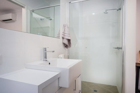 Albury Yalandra Apartment 1 - VIC Tourism 2