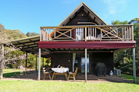 Alcheringa Cottage - VIC Tourism 3
