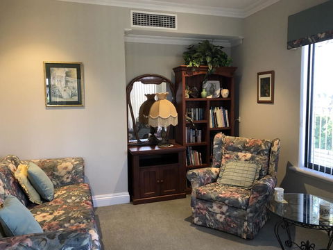 Alfred Cove Short Stay - VIC Tourism 1