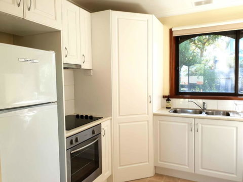 Alkira Inverloch Heights - VIC Tourism 3