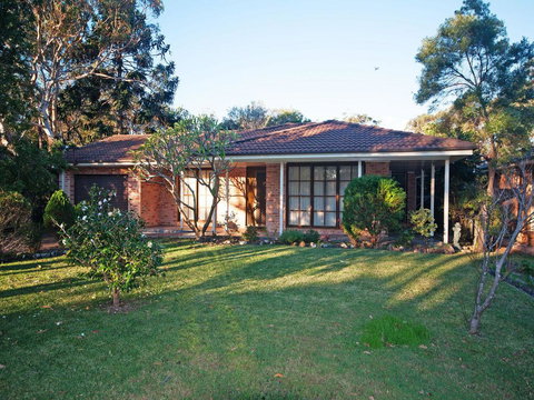 All Decked Out - Pet Friendly - VIC Tourism 0