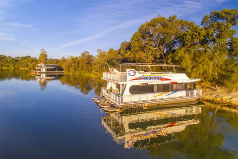 All Seasons Houseboats - VIC Tourism 1