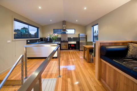 Alofi - VIC Tourism 1