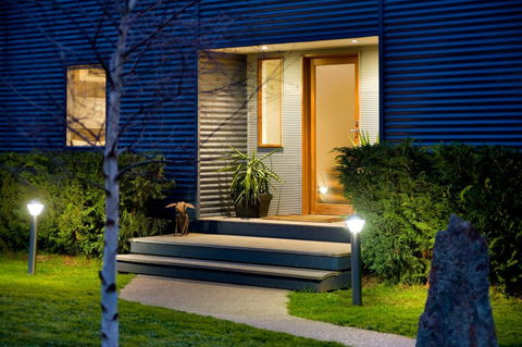 Alofi - VIC Tourism 0