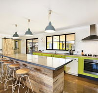 Aloha - Pet  Family Friendly - 10 Min Walk to Beach - VIC Tourism