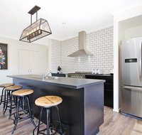 Alpine Knights Stylish Luxury - VIC Tourism