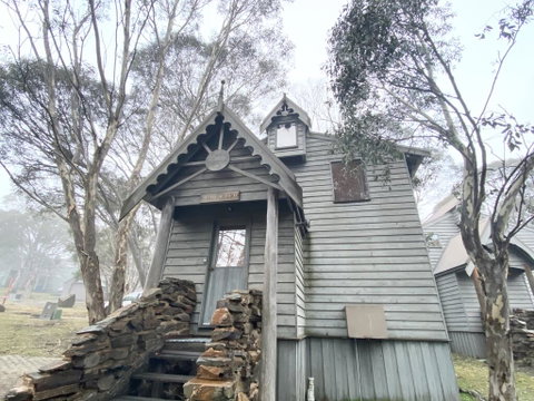 Alpine Retreat - VIC Tourism 0