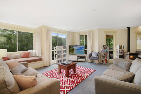Alpine Vista - Short Walk To Town Centre - VIC Tourism 0