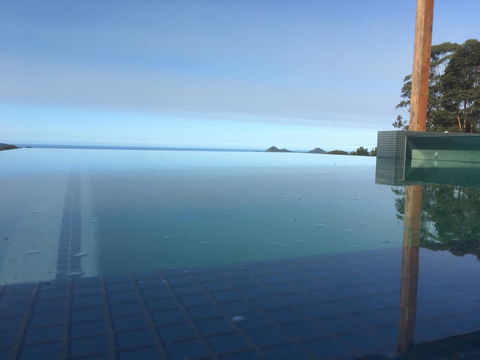Altitude 261 - VIC Tourism 0