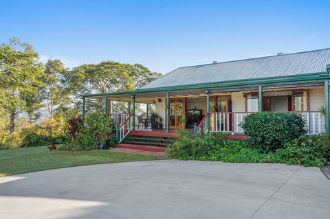 Amamoor Homestead Bed & Breakfast And Country Cottages - VIC Tourism 1