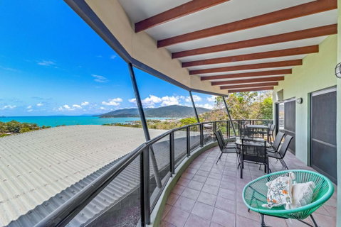 Ambience Of Airlie - Airlie Beach - VIC Tourism 3