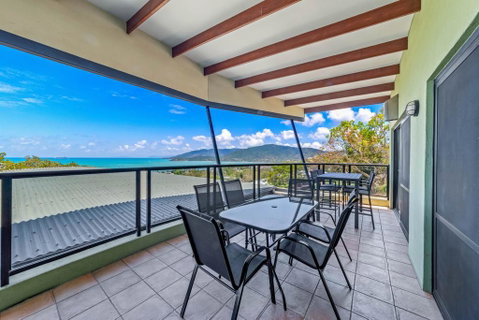 Ambience Of Airlie - Airlie Beach - VIC Tourism 1