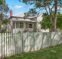 Ambiente Cottage - Pet and Family Friendly - VIC Tourism