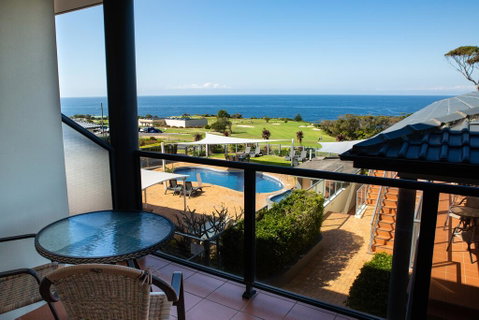 Amooran Oceanside Apartments And Motel - VIC Tourism 2