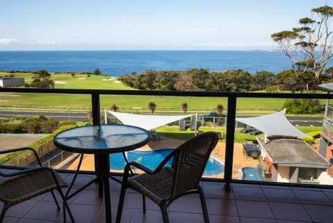 Amooran Oceanside Apartments And Motel - VIC Tourism 0