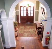 Anchorage Seafront Hotel - VIC Tourism