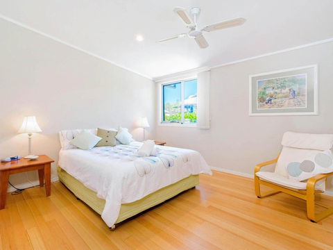 Angourie Blue 4 - Close To Surfing Beaches And National Park - VIC Tourism 3