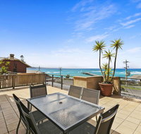 APARTMENT 12 PACIFIC APARTMENTS- Across From the Pier - VIC Tourism