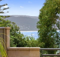 APARTMENT 23 PACIFIC APARTMENTS - sit on the deck and soak in the view - VIC Tourism