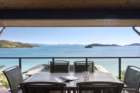 Apartment 27 Shorelines On Hamilton Island - VIC Tourism 0