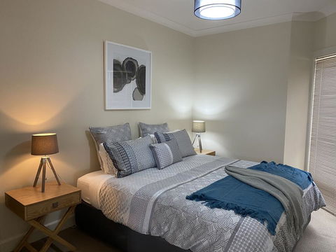 Apartment On Lake Terrace - VIC Tourism 0