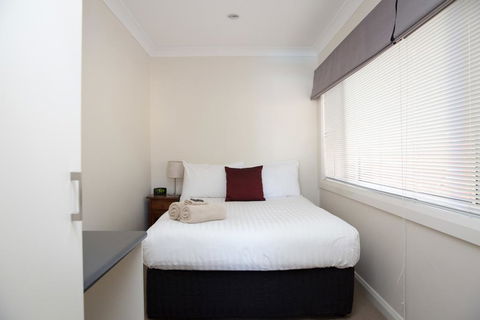 Apartments On Morrow - VIC Tourism 3