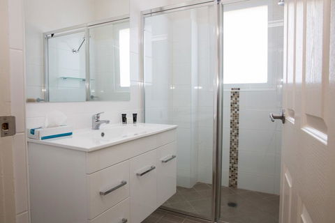 Apartments On Morrow - VIC Tourism 2