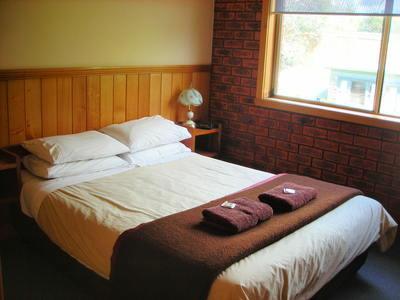 Apollo Bay Backpackers Lodge - VIC Tourism 3