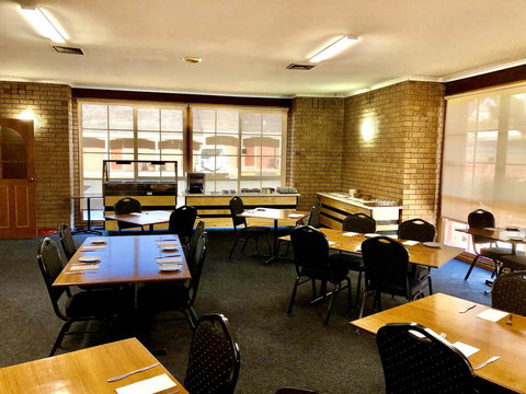 Ararat Colonial Lodge Motel - VIC Tourism 1