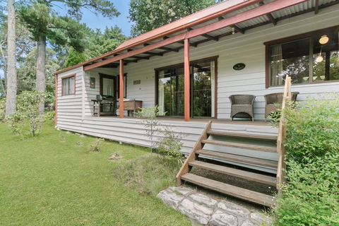 Arcadia Cottage - VIC Tourism 1