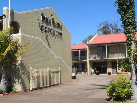Argyle Terrace Motor Inn - VIC Tourism 0